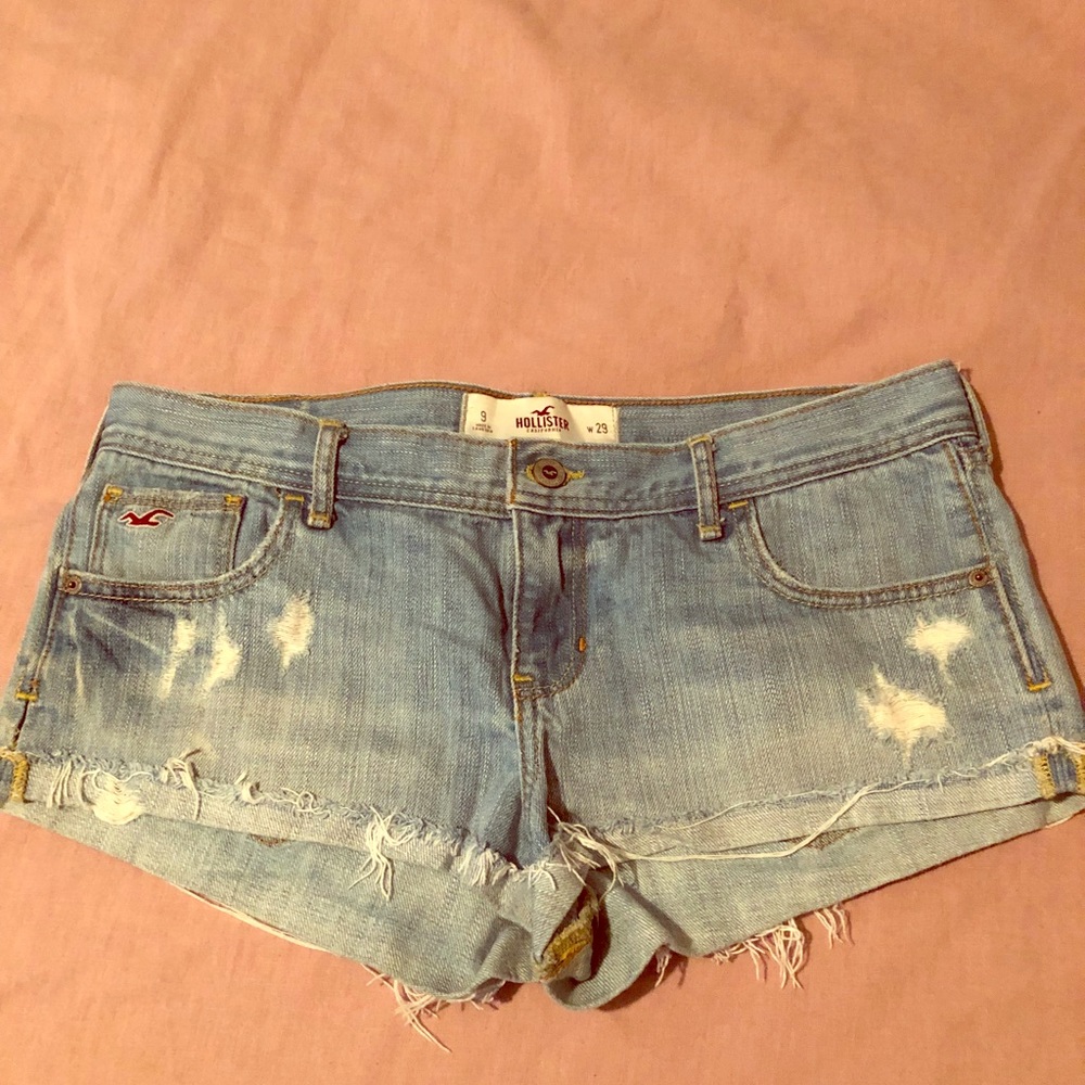 Hollister light wash shorts
